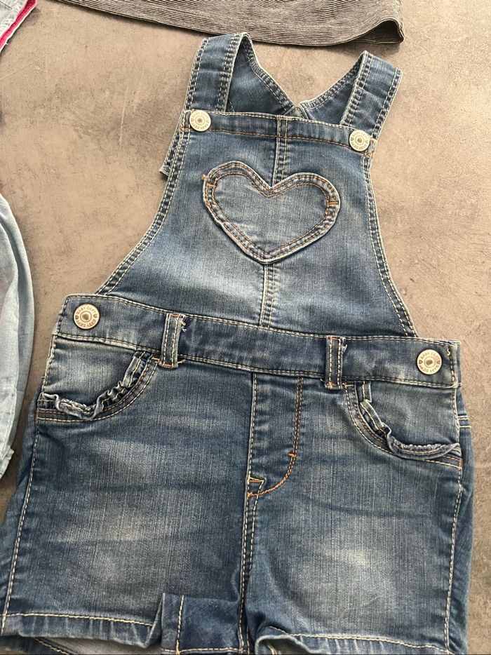 Lot de vêtements 12 mois - photo numéro 2
