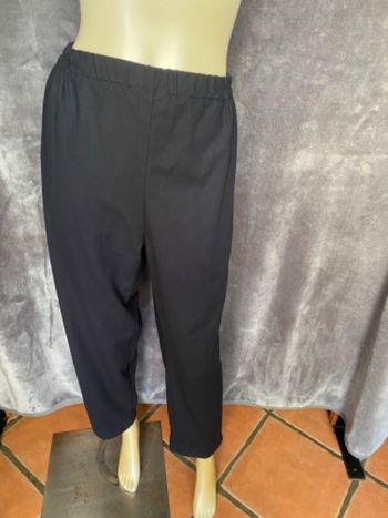 Pantalon  classique bleu marine taille 3 avec poche