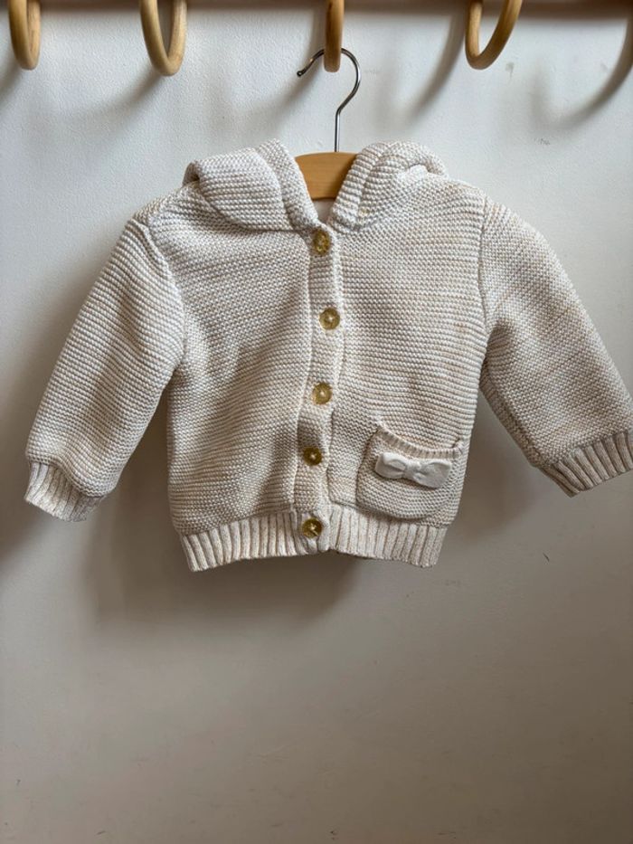 Veste chaude crème 3 mois - photo numéro 2