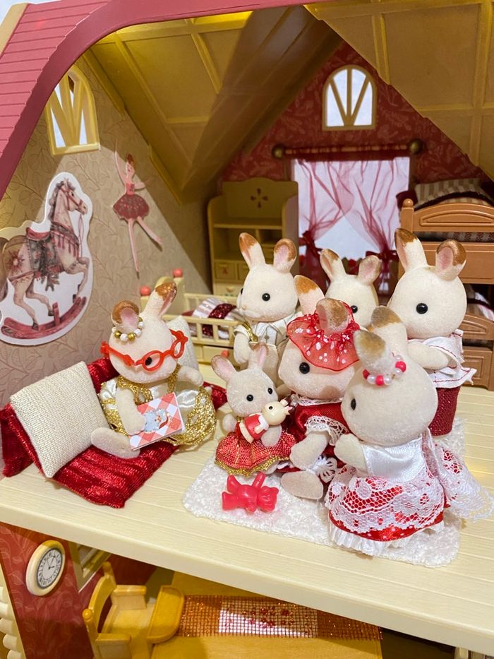 Maison complète larchwood éclairée famille lapin chocolat papi mamie noël - photo numéro 3