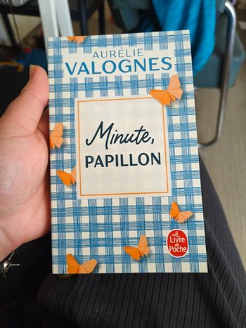 Aurelie valognes "minute papillon "
