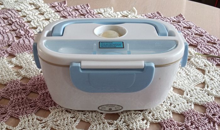 Lunch box
