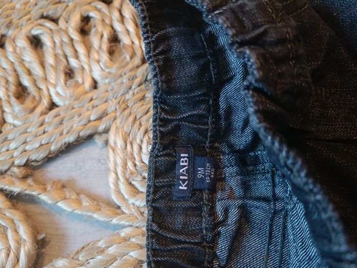 Lot 4 pantalons garçon 9 mois - photo numéro 2