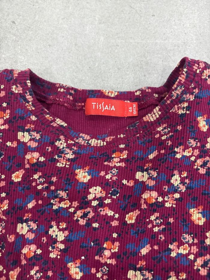 T-shirt violet à fleurs - photo numéro 2