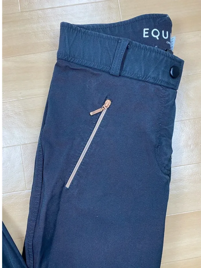 Pantalon Equithème noir – Très bon état – Taille 34 - photo numéro 3