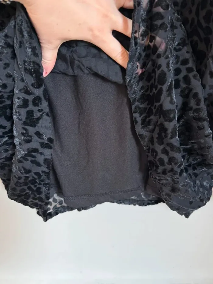 Blouse léopard noir - photo numéro 4