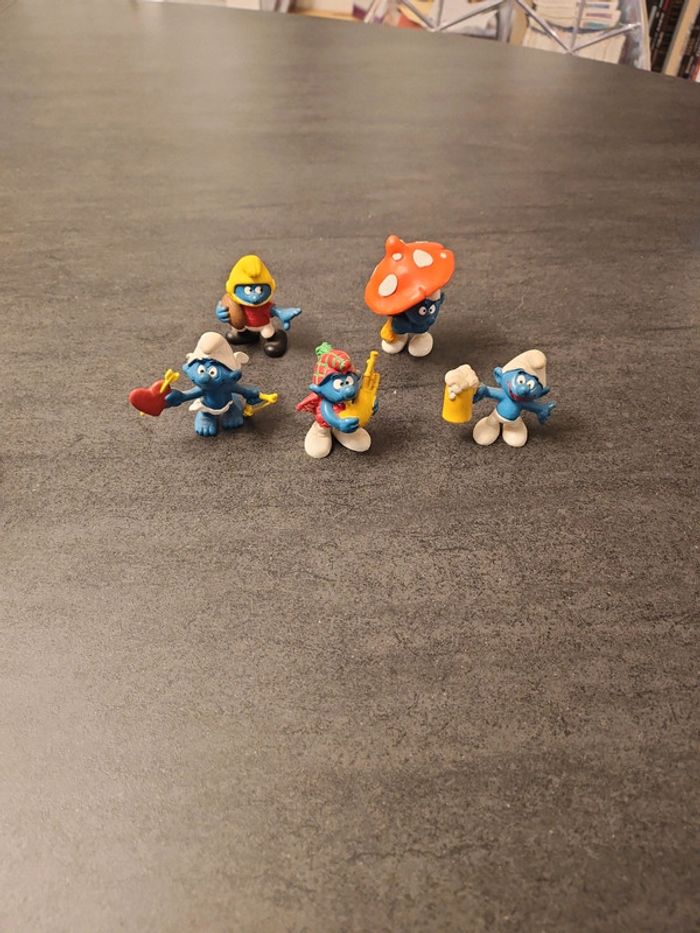 5 Schtroumpfs