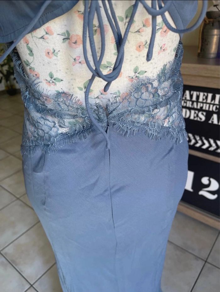 Robe très longue - photo numéro 4