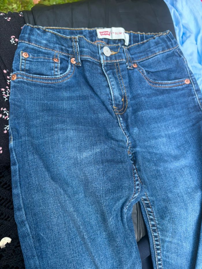 Jean levis