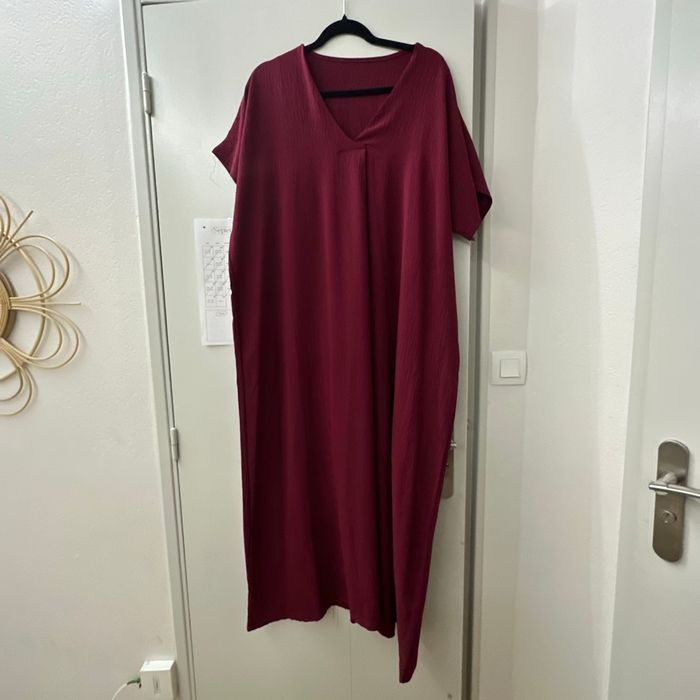 Robe bordeaux