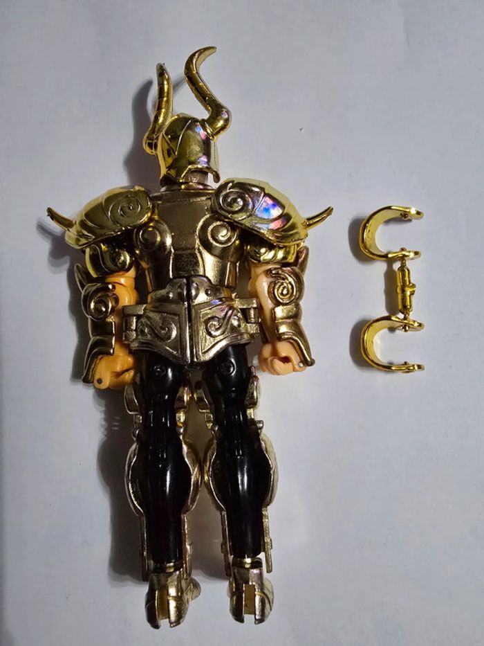Figurine vintage Saint Seiya Shura du Capricorne – Chevaliers d’or Bandai 1987 - photo numéro 4