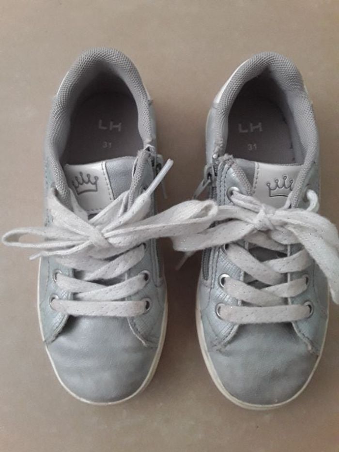 Baskets argentées fille 31 LH TBE