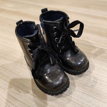 Chaussures taille 22