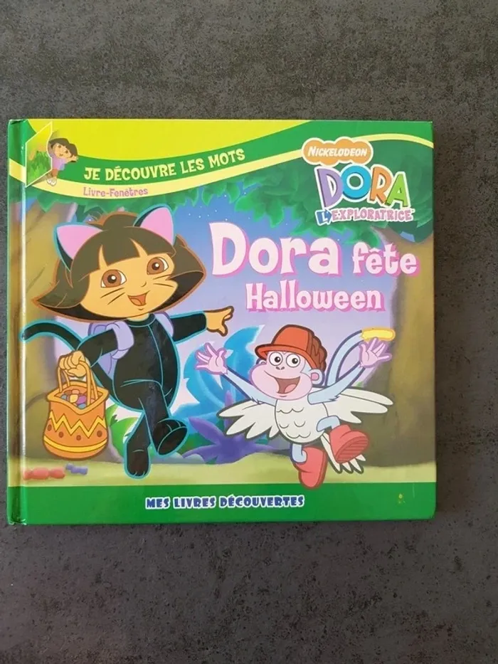 Dora fête Halloween