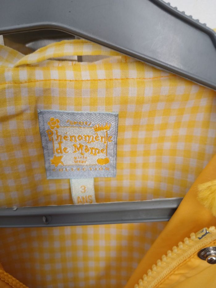 Kway avec capuche et poches fermées - photo numéro 3