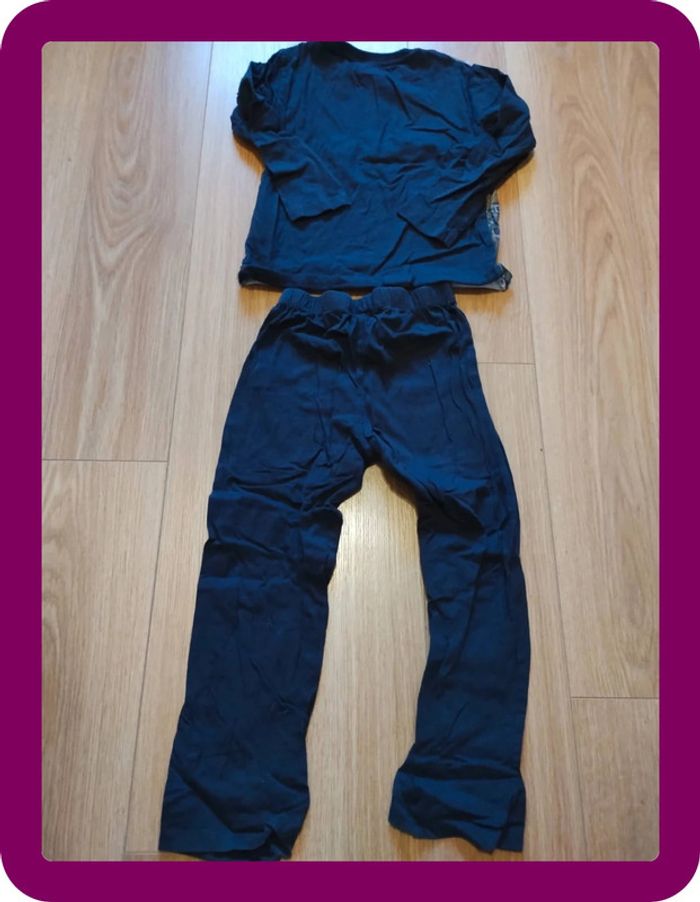 Pyjama reine des neiges taille 5 ans en très bon état - photo numéro 3