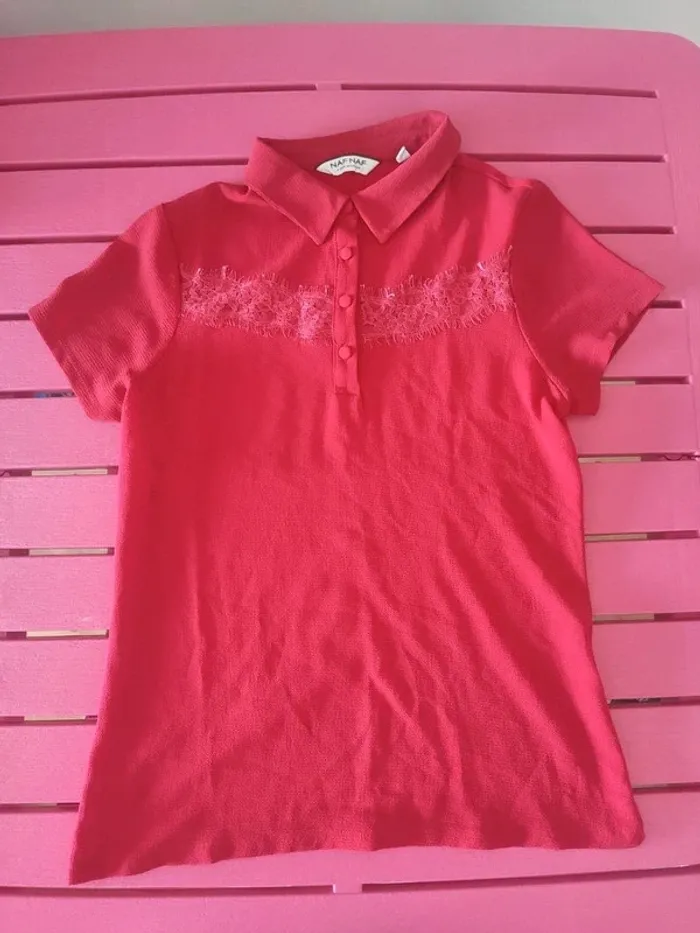 Tee-shirt Naf Naf rouge dentelle - photo numéro 2