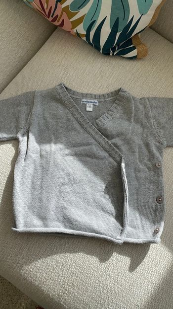 Cache coeur gris souris 18 mois