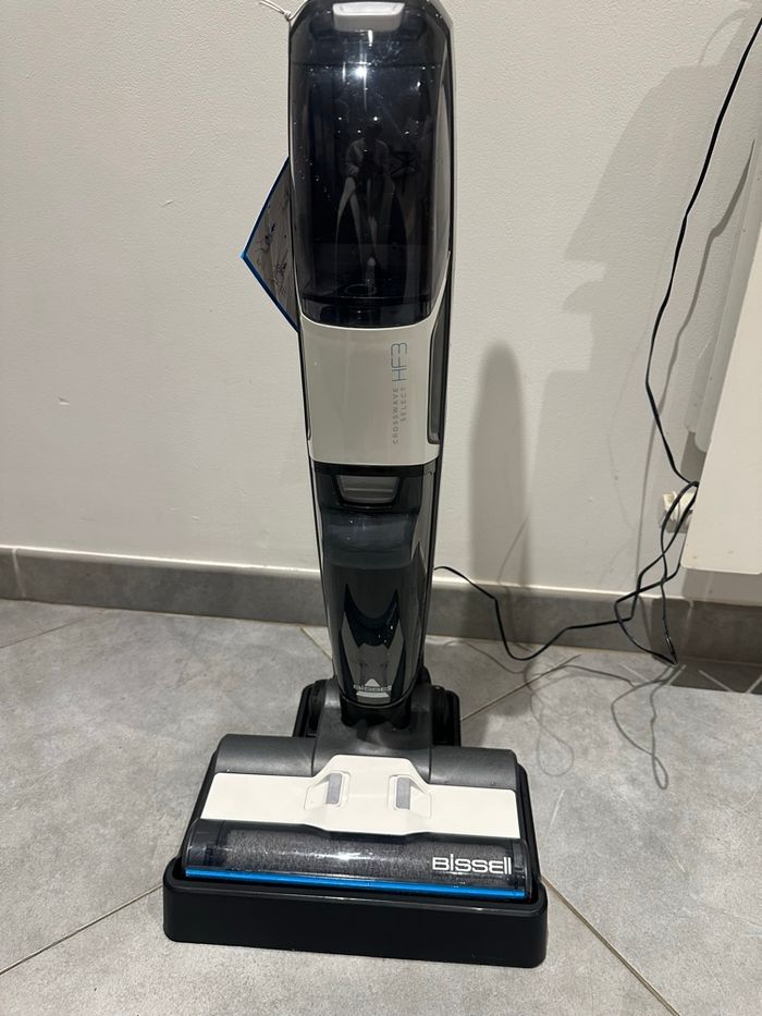 Aspirateur balais bissell - photo numéro 4