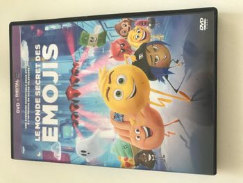 DVD Le monde secret des Emojis