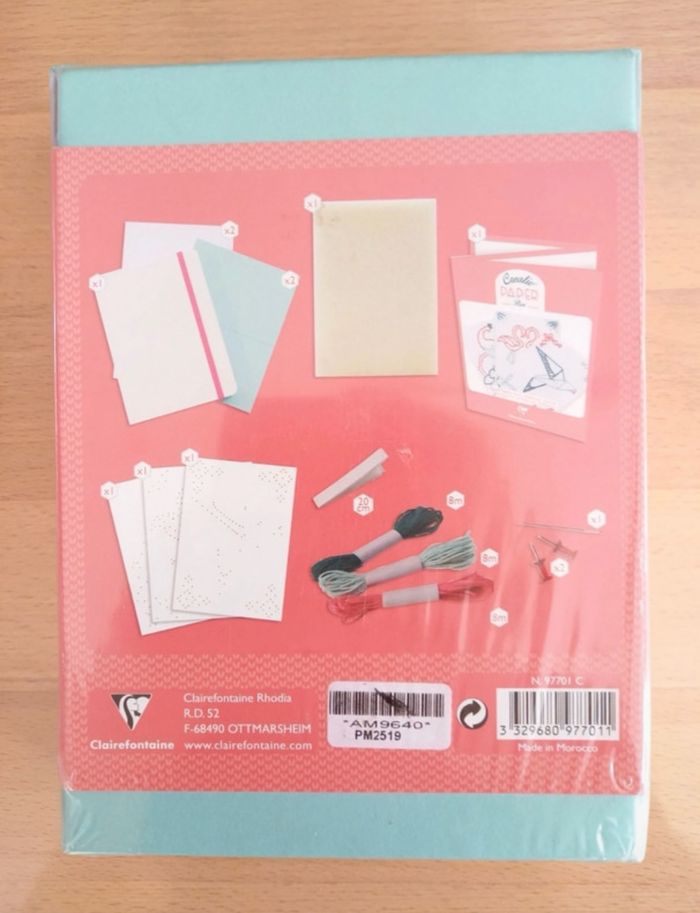 Carnet à broder 🦩 - photo numéro 2