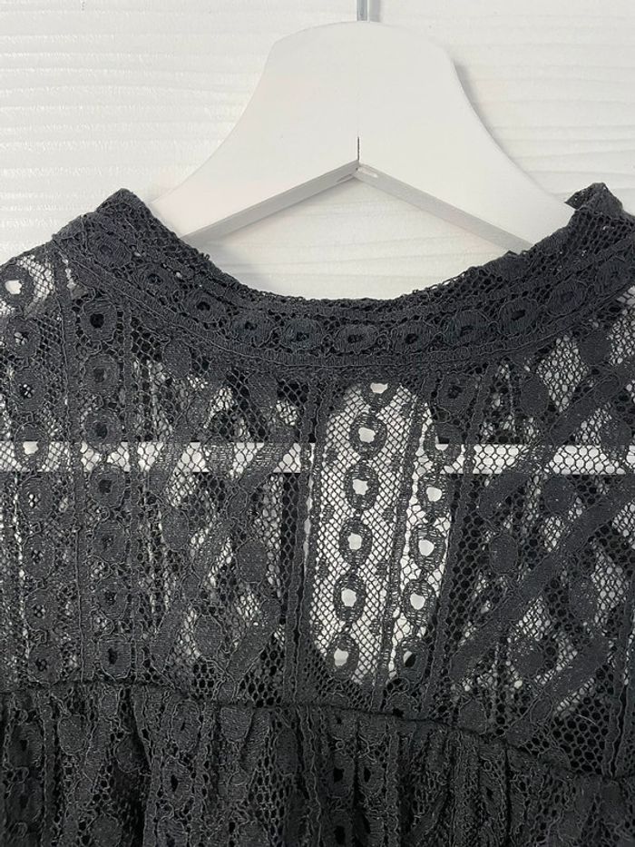 Haut blouse noire élégante unie col en dentelle sans manches - photo numéro 3