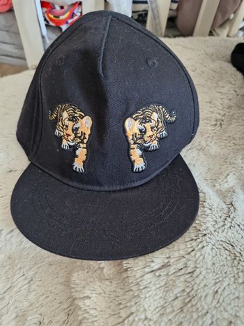 Casquette h et m noir 9 à 12 mois