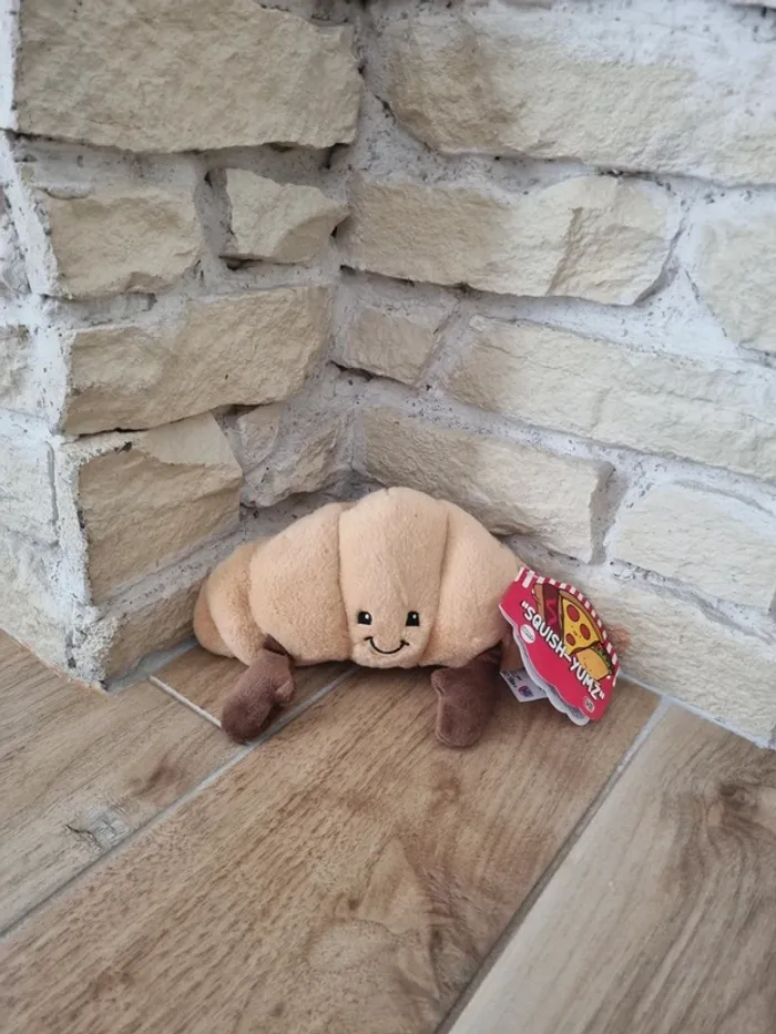 Peluche 🥐