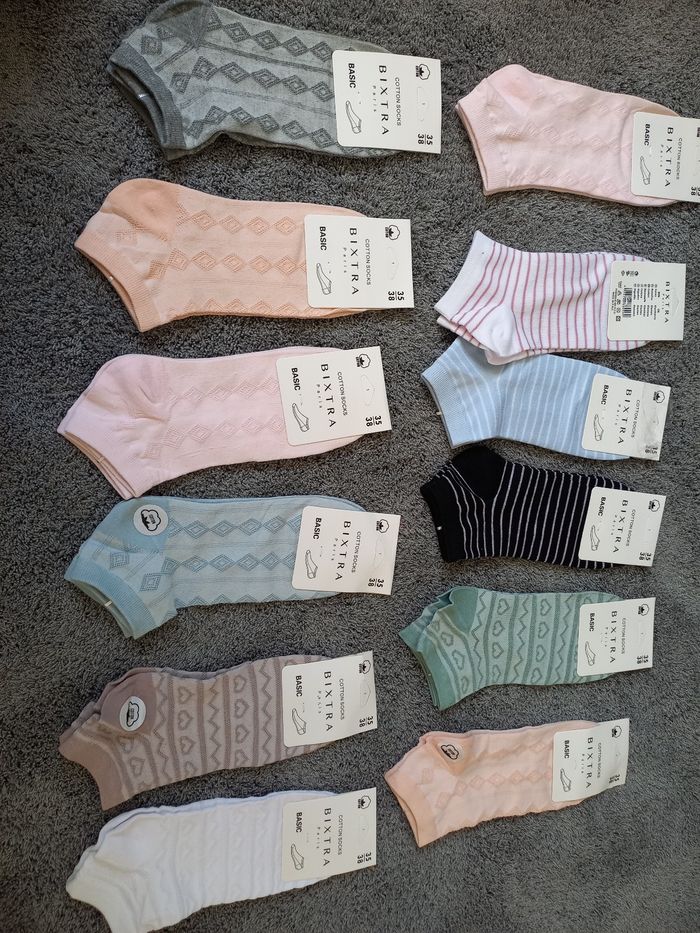 Lot de 12 paires de chaussettes femme  coton neuves (BIXTRA) - photo numéro 3