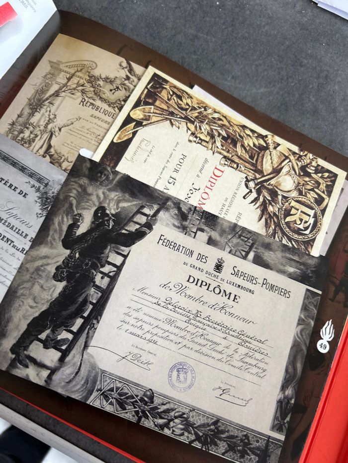 Livre pompier héros au quotidien - photo numéro 3