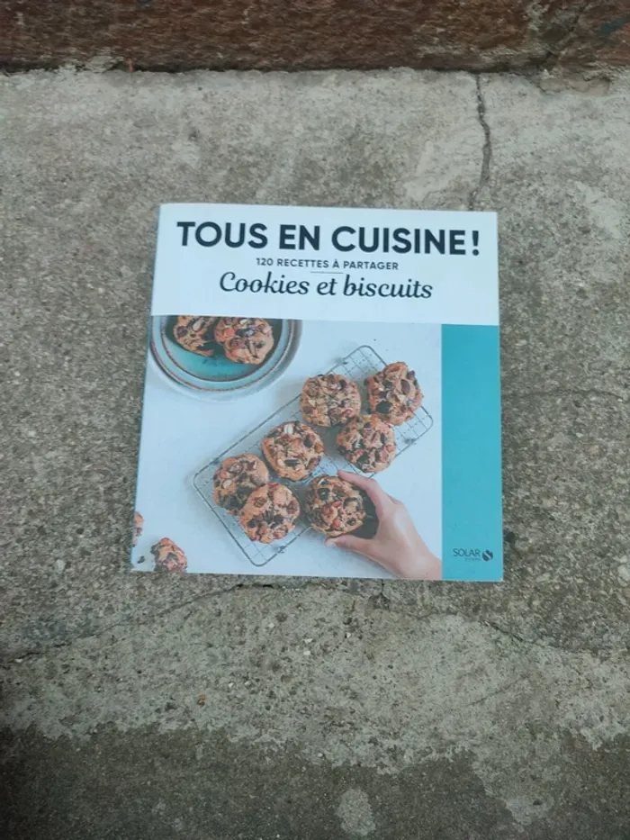 Livre 120 recettes à partager cookies et biscuits