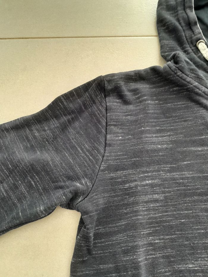 Gilet sweat à capuche garcon 10 ans - photo numéro 3