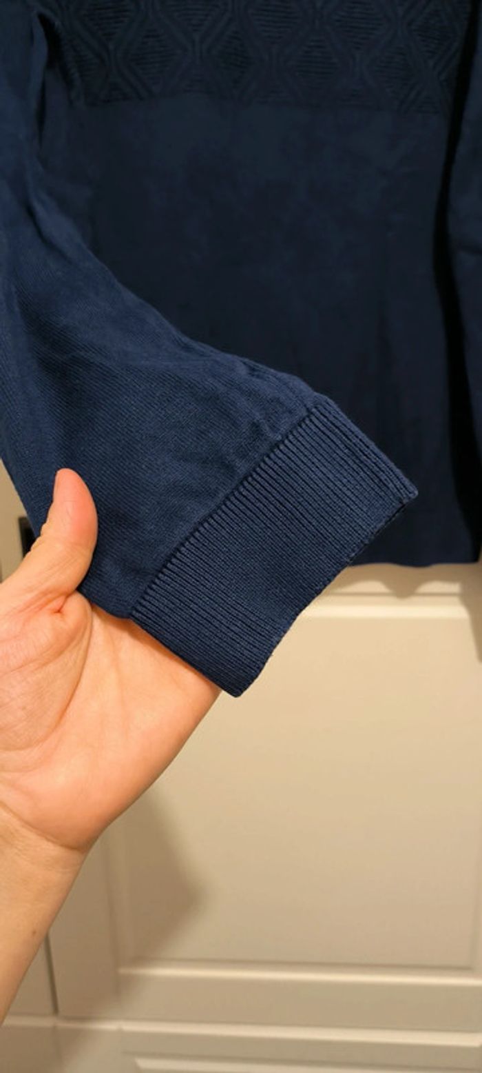 Pull jules très bon état - photo numéro 2