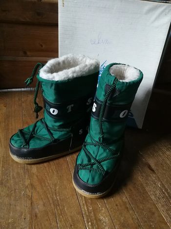 Snow Boots Les bottes de neige vertes