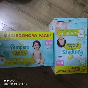 Couches pampers premium protection 