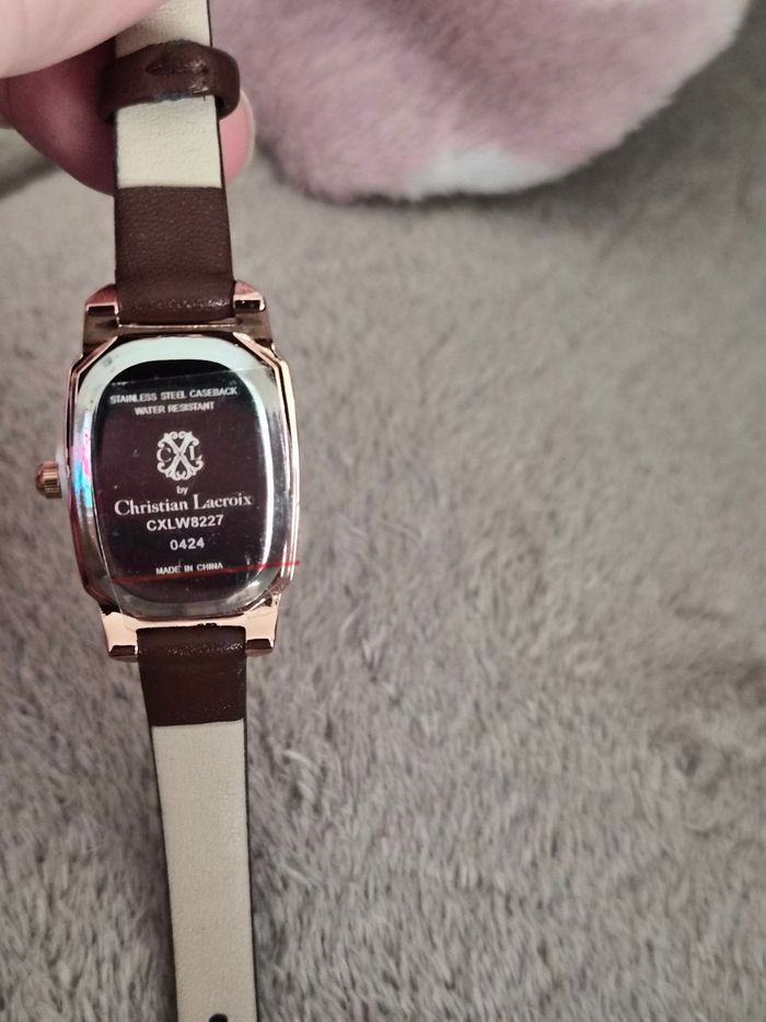 Montre femme Christian Lacroix neuve - photo numéro 6