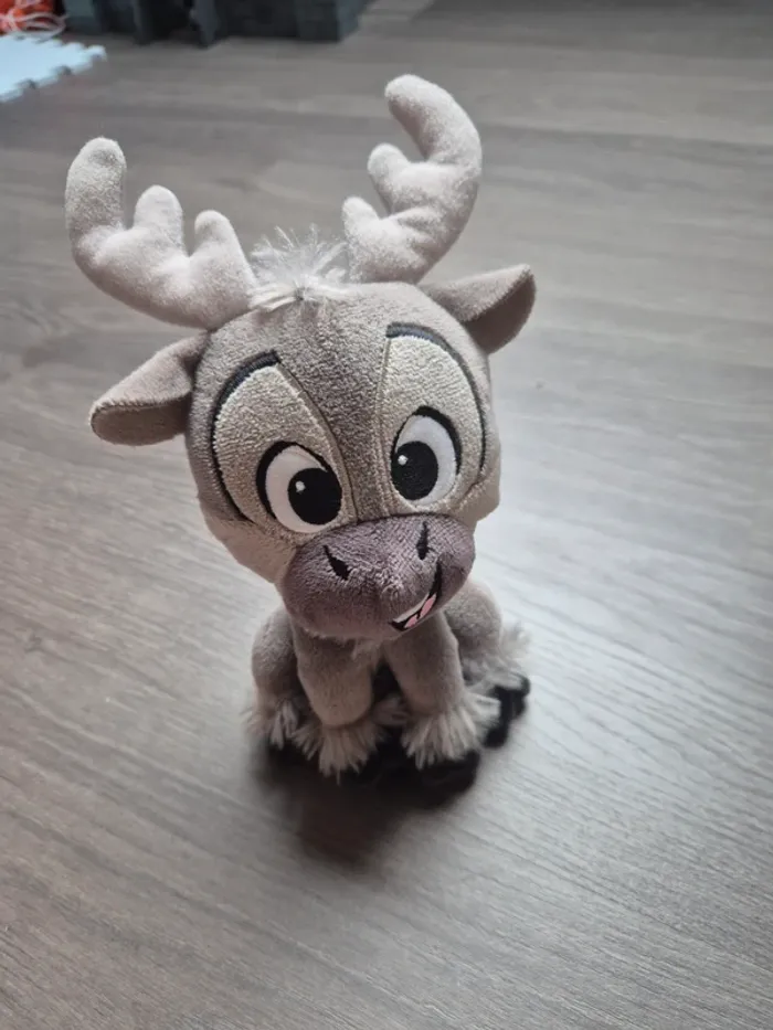 Magnifique peluche Renne de la Reine des neiges