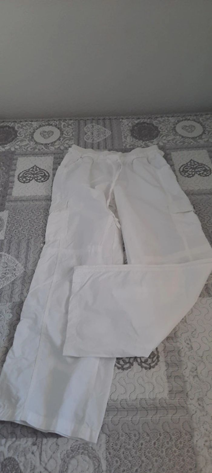 Pantalon style cargo blanc Taille L