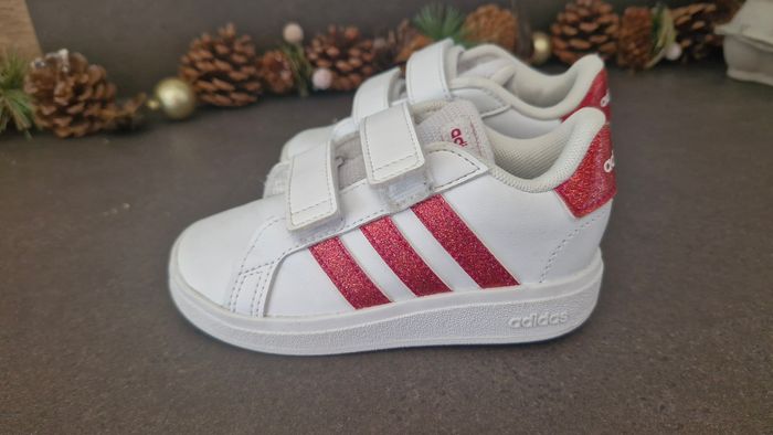 Basket adidas fille - photo numéro 2