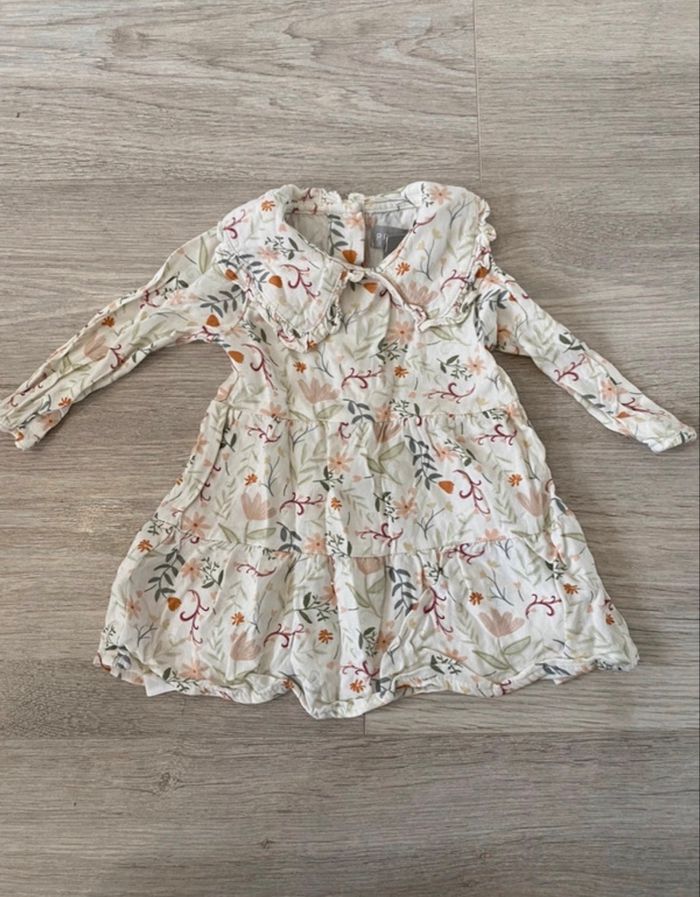 Robe manches longues à motifs avec col - photo numéro 2