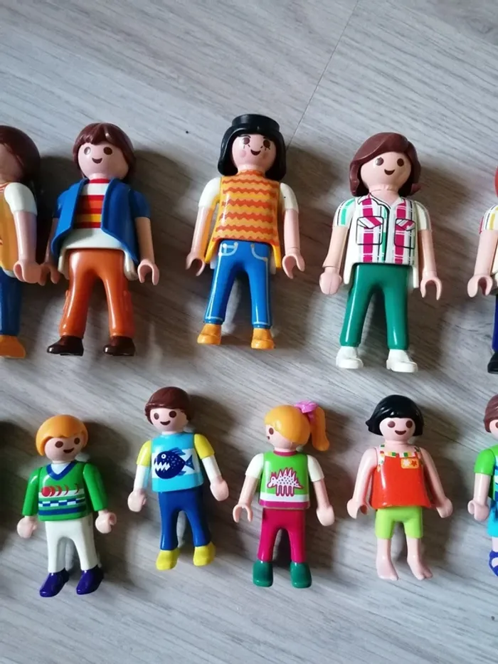 Lot personnages playmobil - photo numéro 3