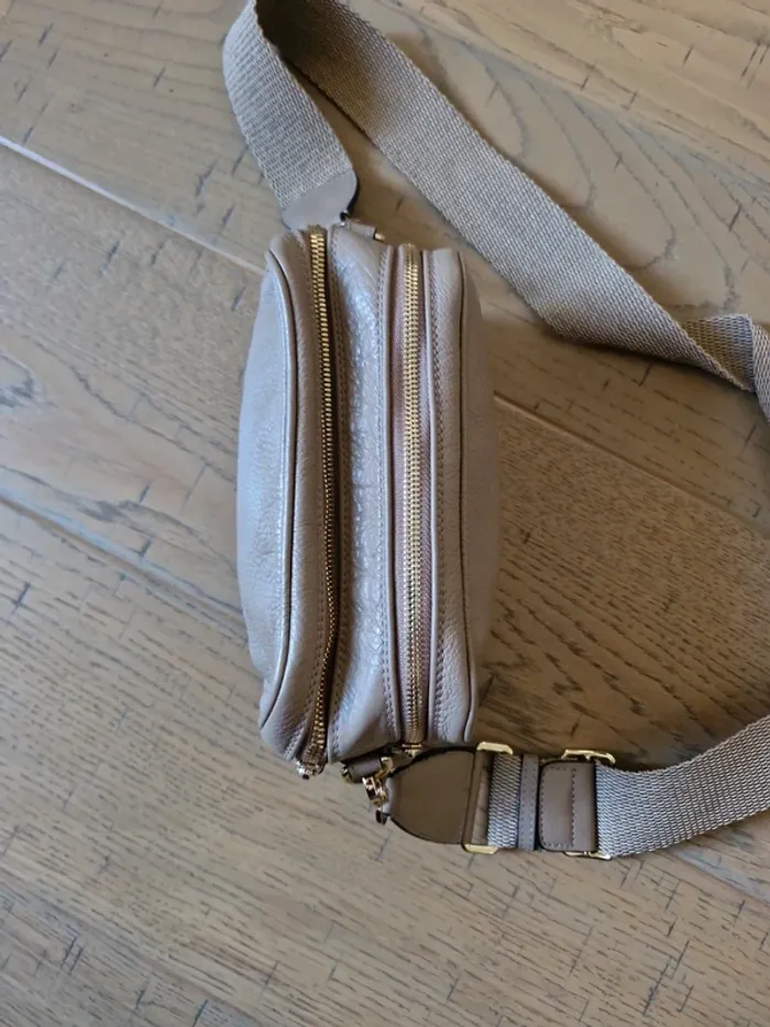 Sac bandoulière Abro cuir beige – intemporel et élégant Très bon état – 100 % cuir véritable - photo numéro 9