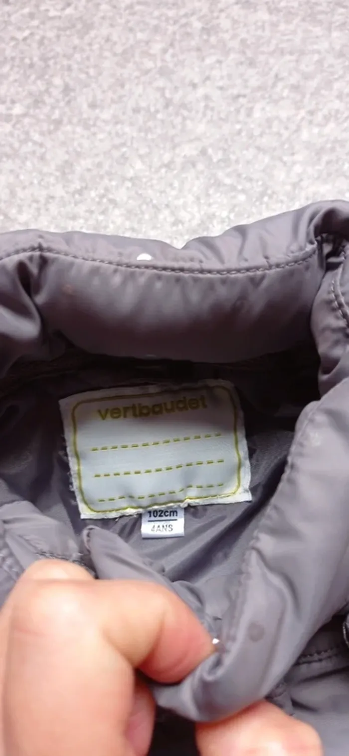 Vertbaudet veste taille 4 ans
Très bon état - photo numéro 5