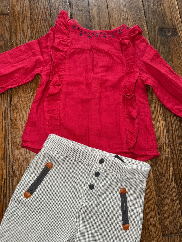 Blouse Kiabi et pantalon molleton obaibi 12 mois - photo numéro 2