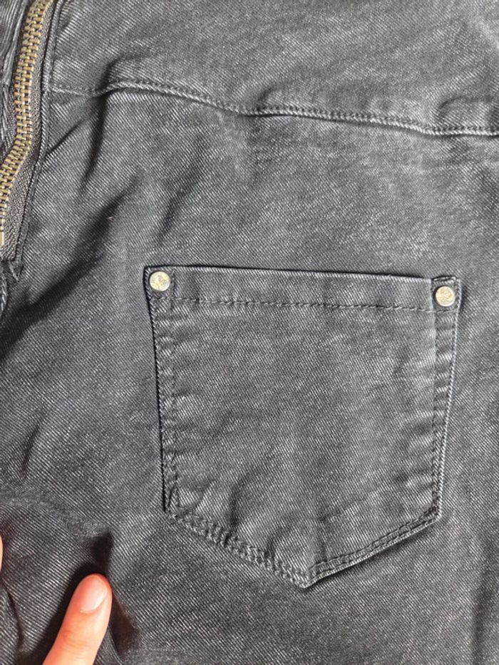 Jean noir taille L - avec zip arrière tendance - photo numéro 7