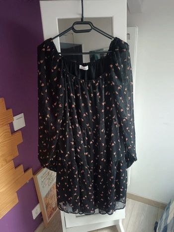 Robe noire promod taille 40 fil doré