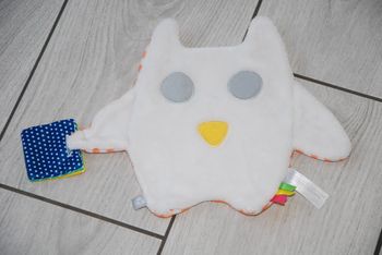 Doudou Oxybul Chouette Hibou Plat Blanc Rayé Orange