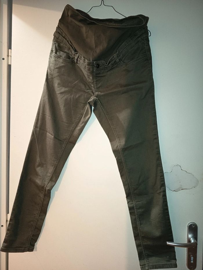 Pantalon de grossesse