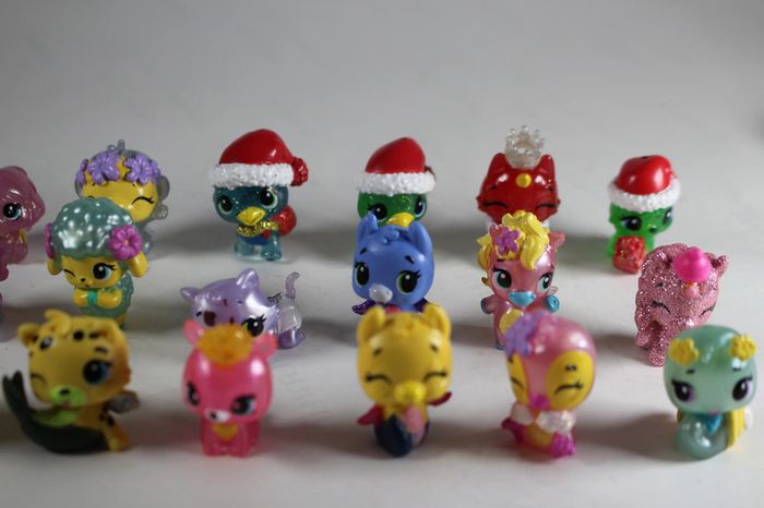 Hatchimals Lot de 18 figurines - photo numéro 3