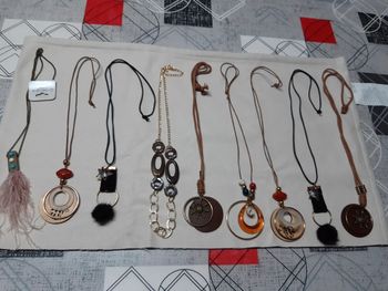 lots colliers et boucles d'oreilles